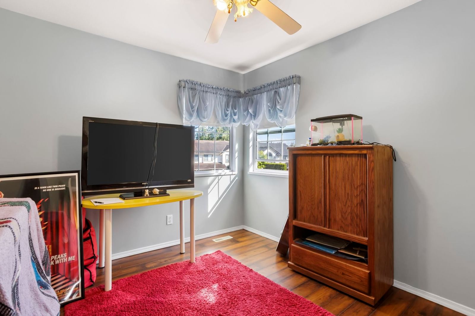 Listing Image 22