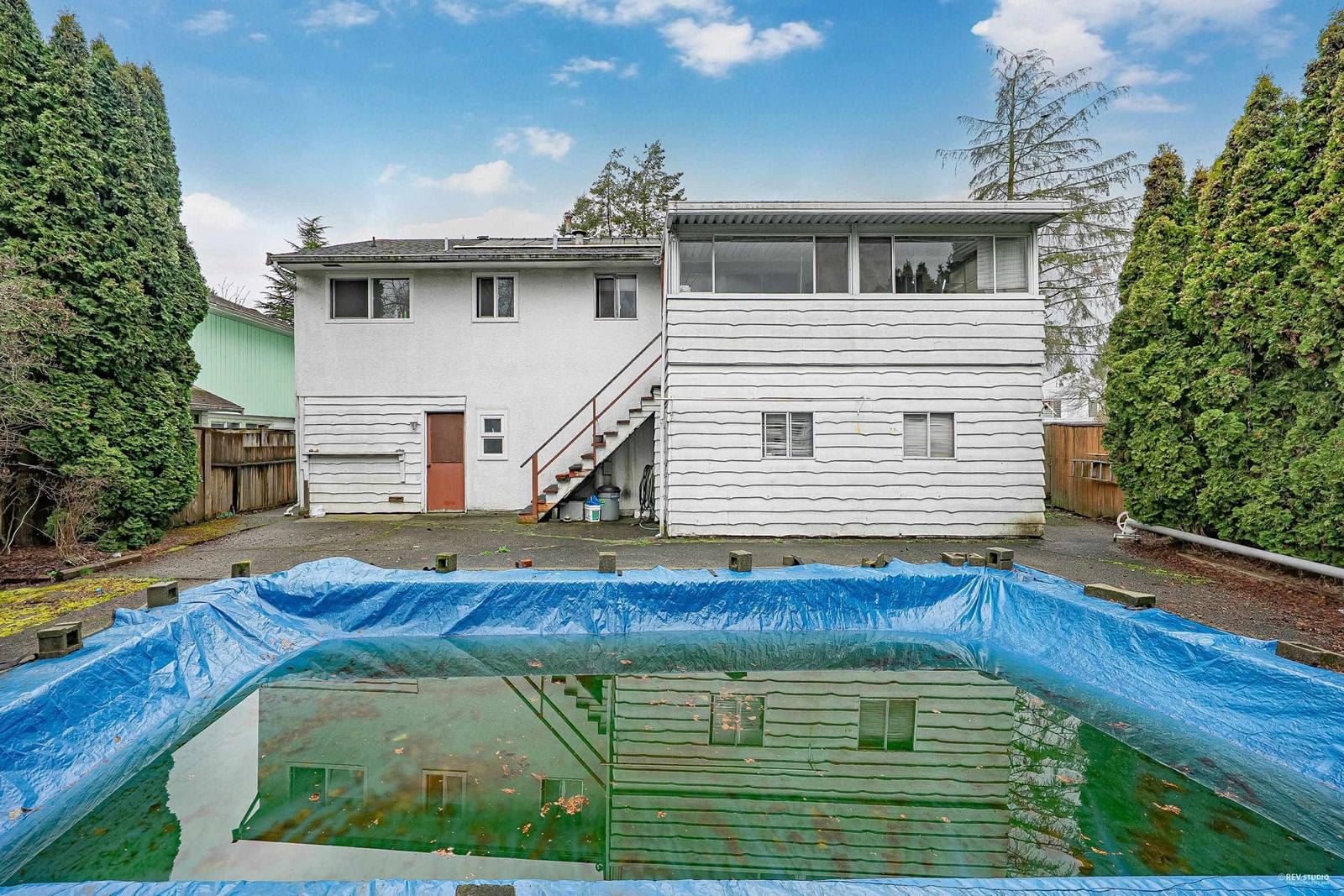 Listing Image 10