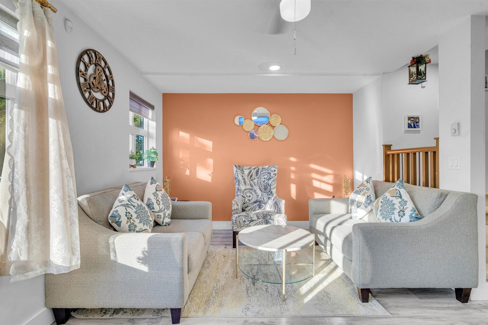Listing Image 9