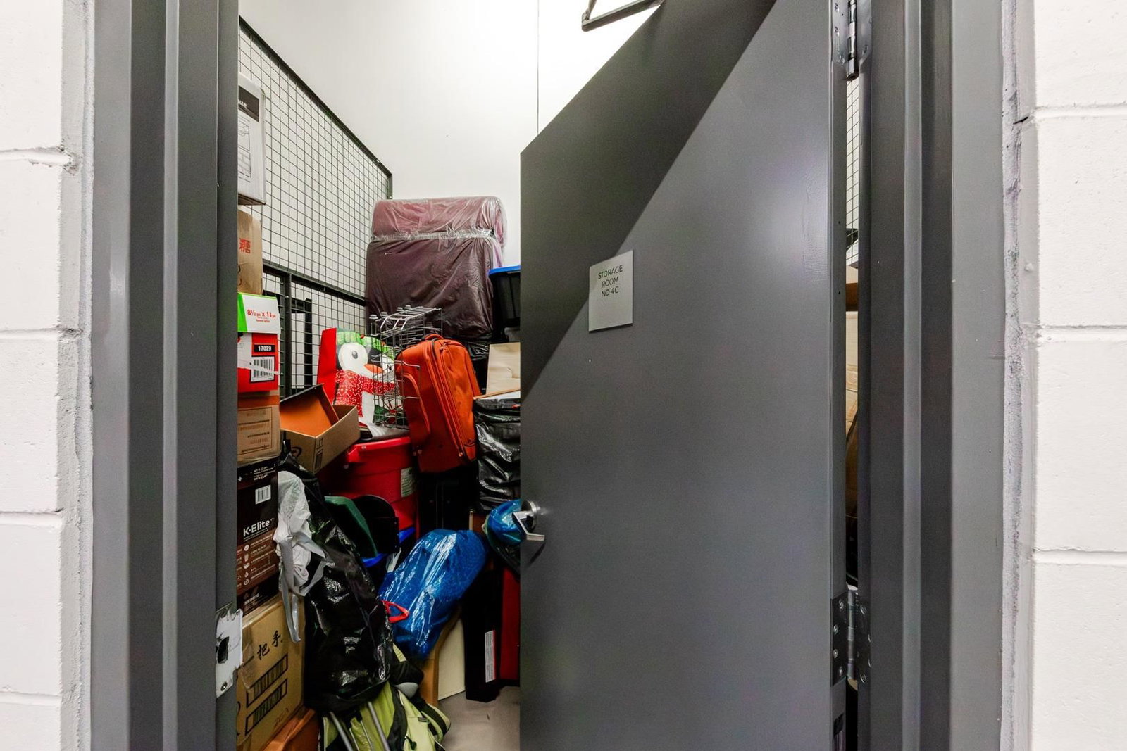 Listing Image 33