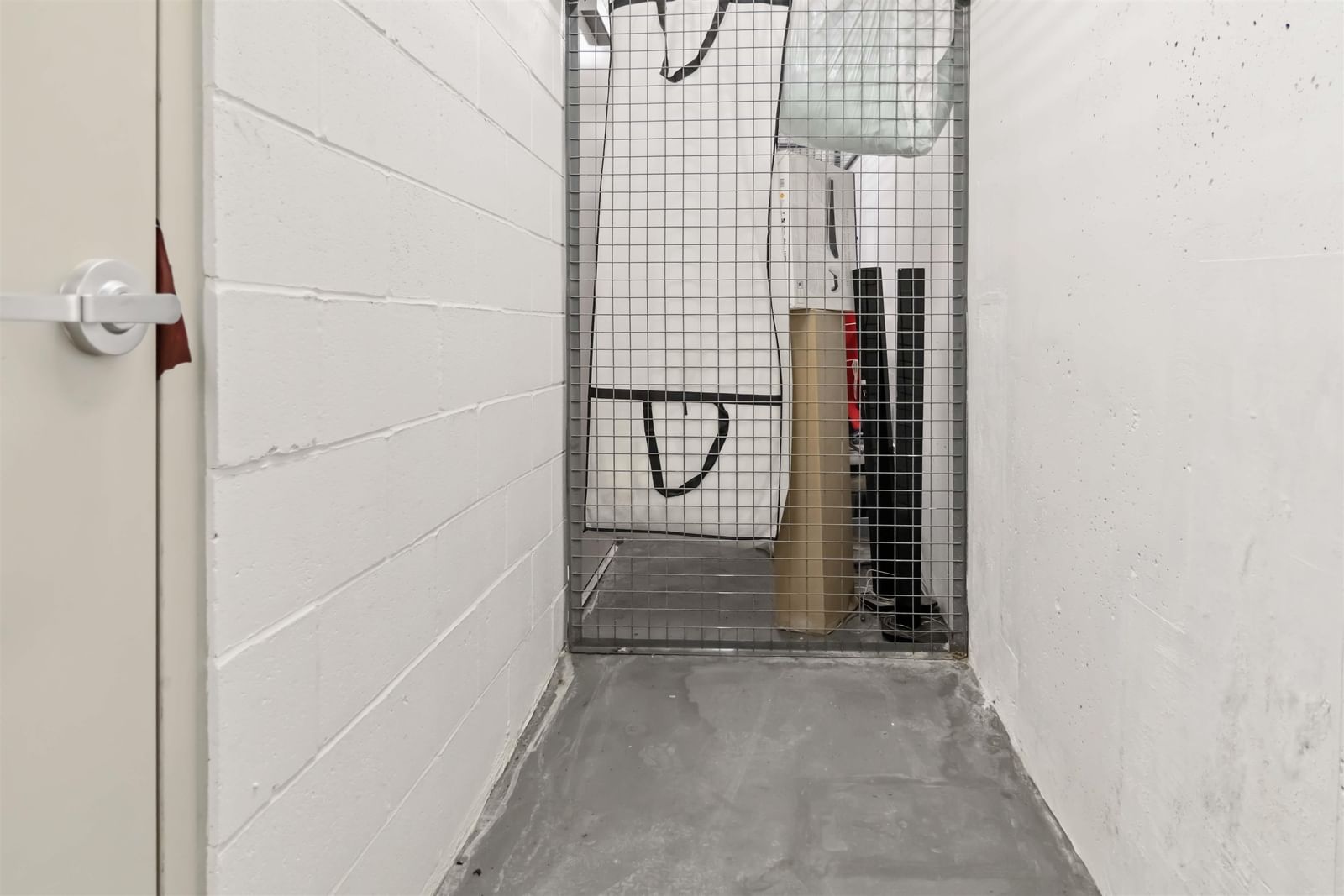 Listing Image 39