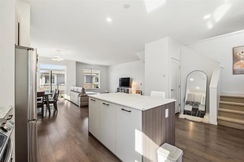 58 - 15255 Sitka Drive, Surrey, V3S 0B1 | Image 3