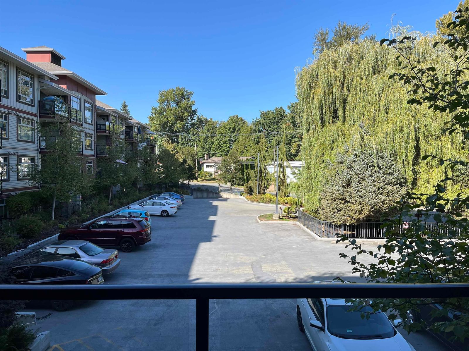 Listing Image 15