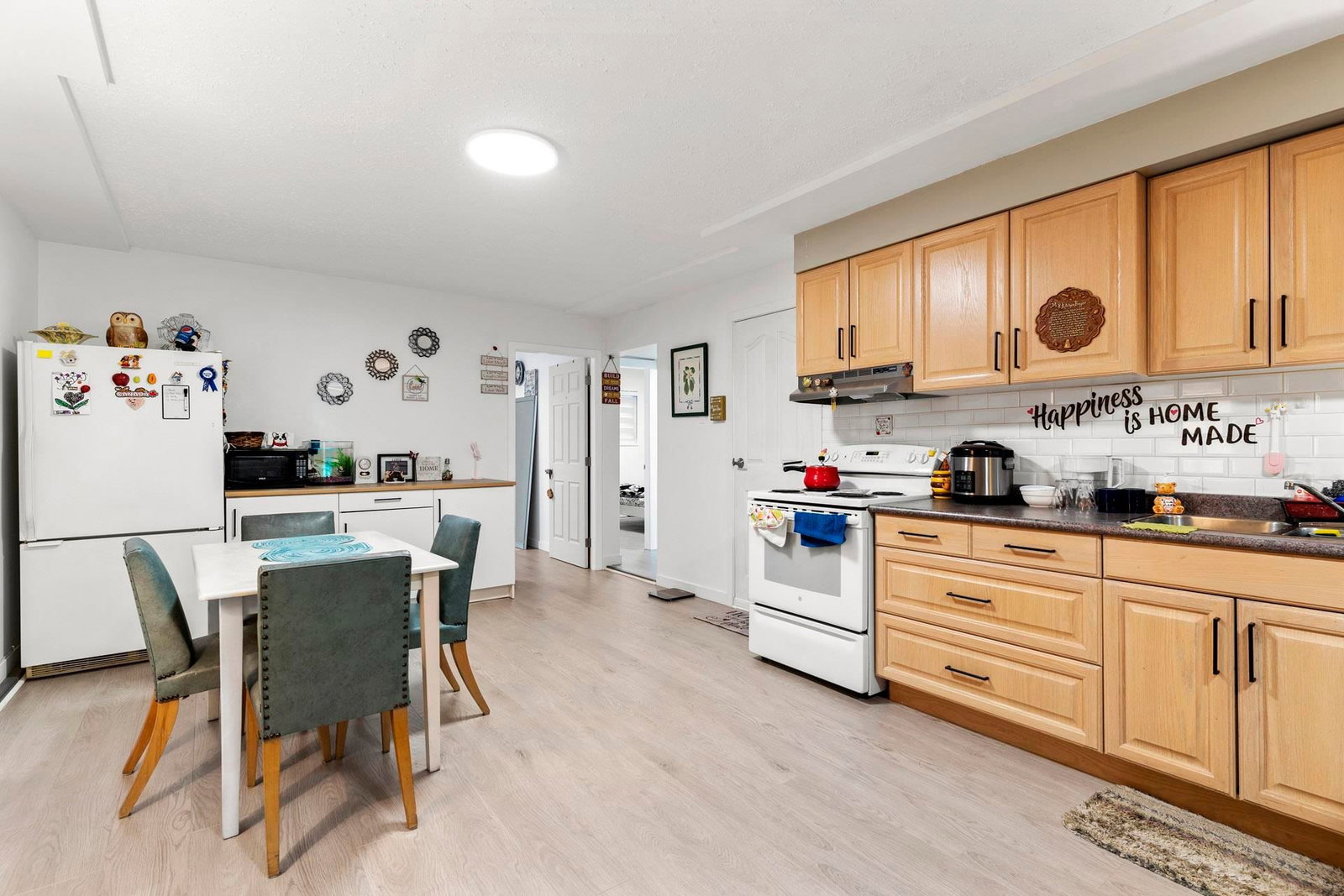 Listing Image 18