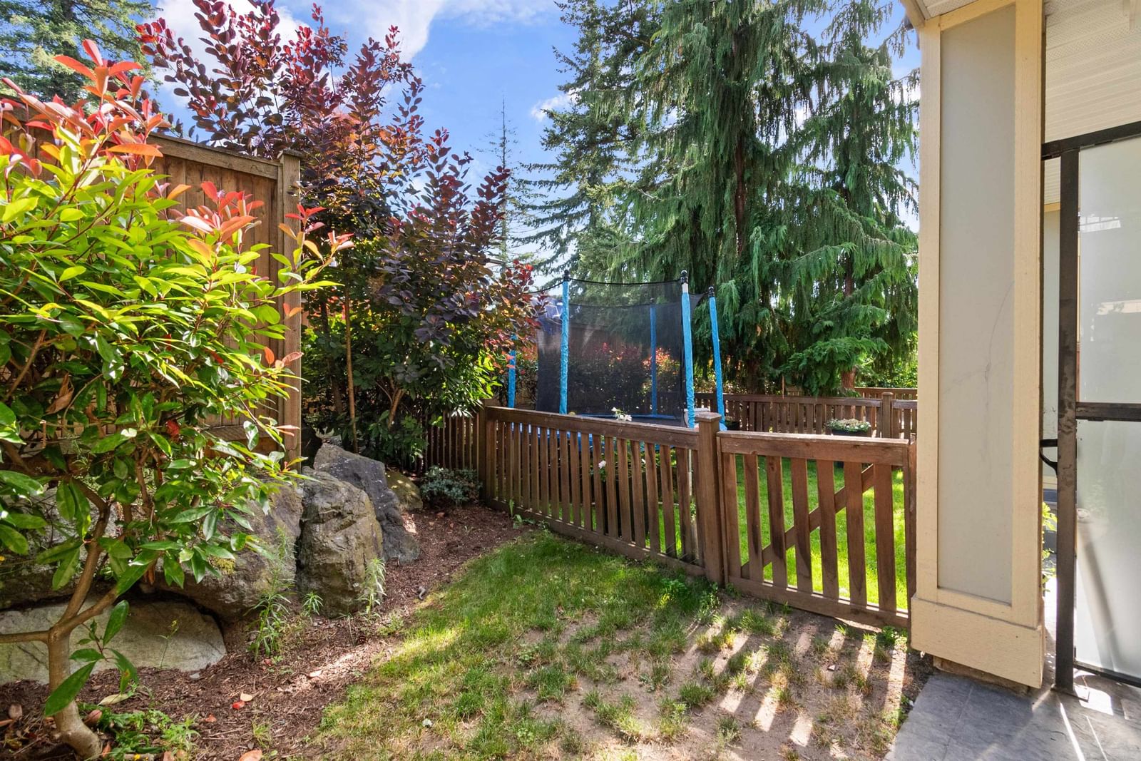 Listing Image 25