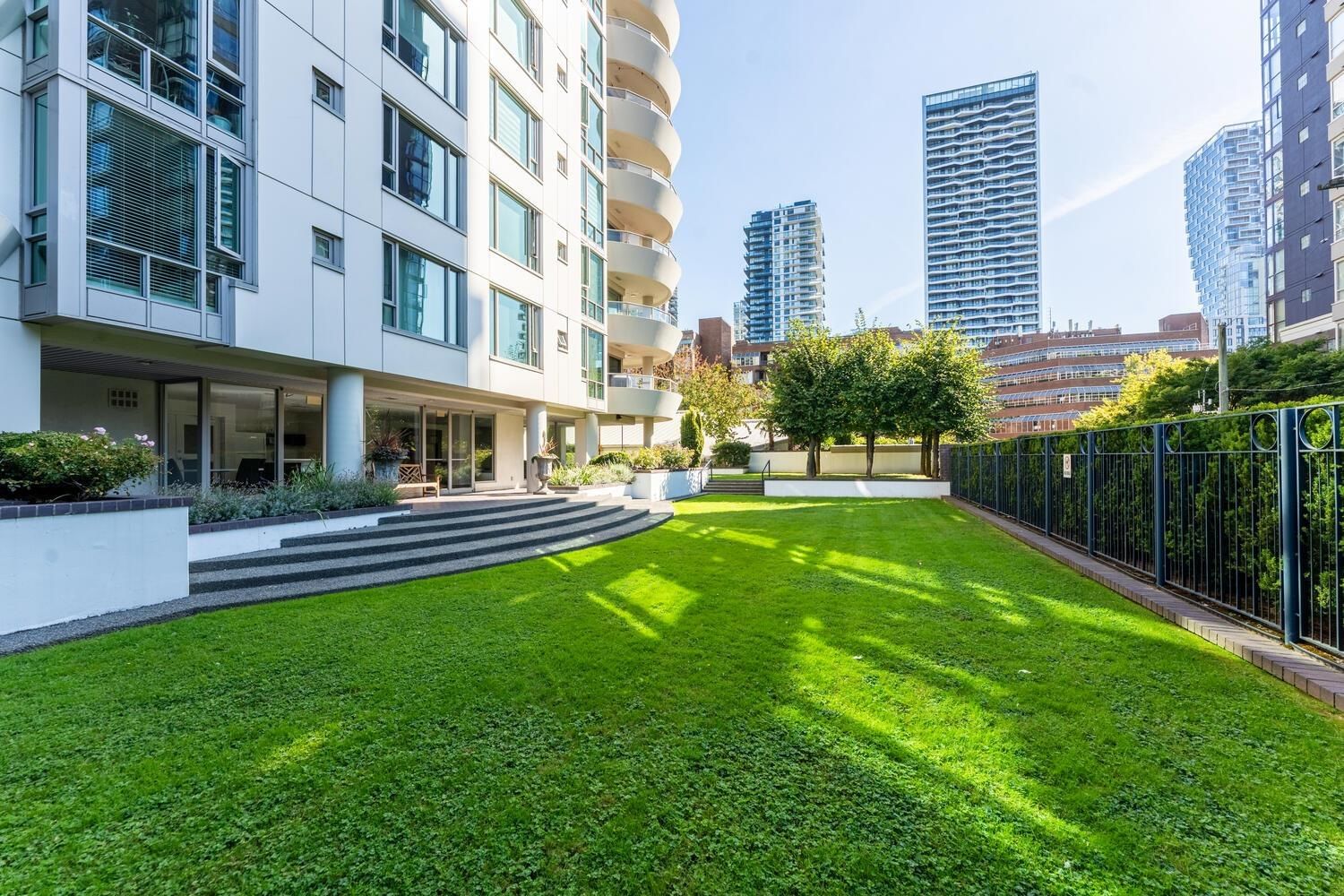 Listing Image 35
