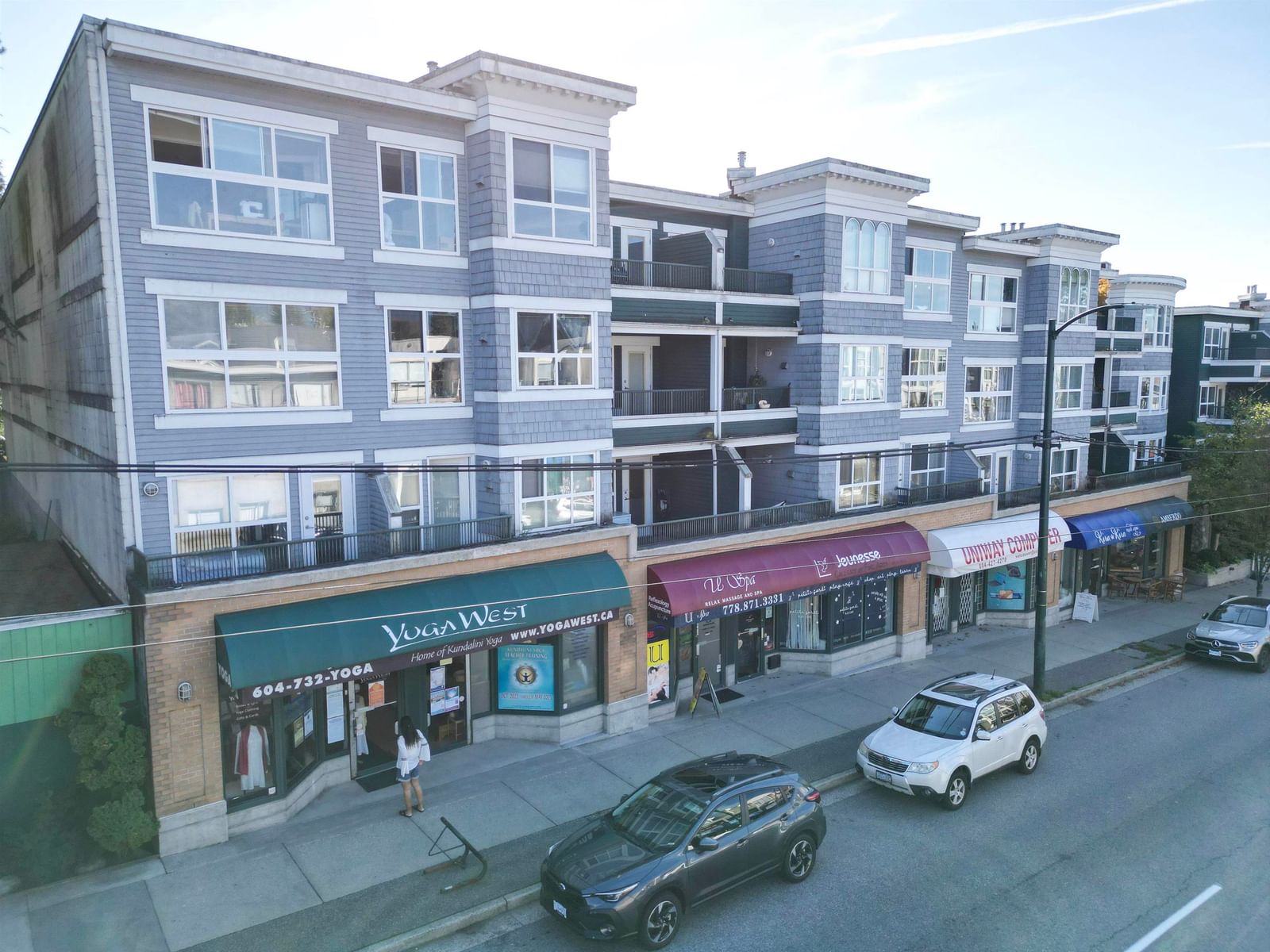 Listing Image 16