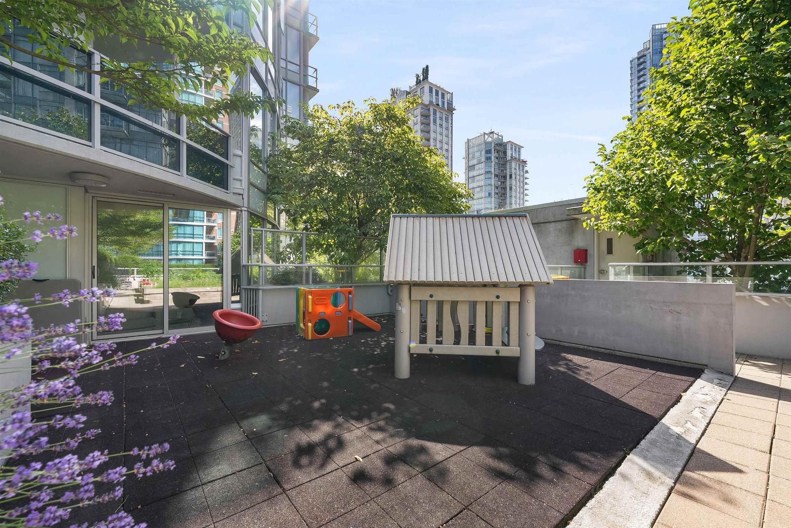 Listing Image 35