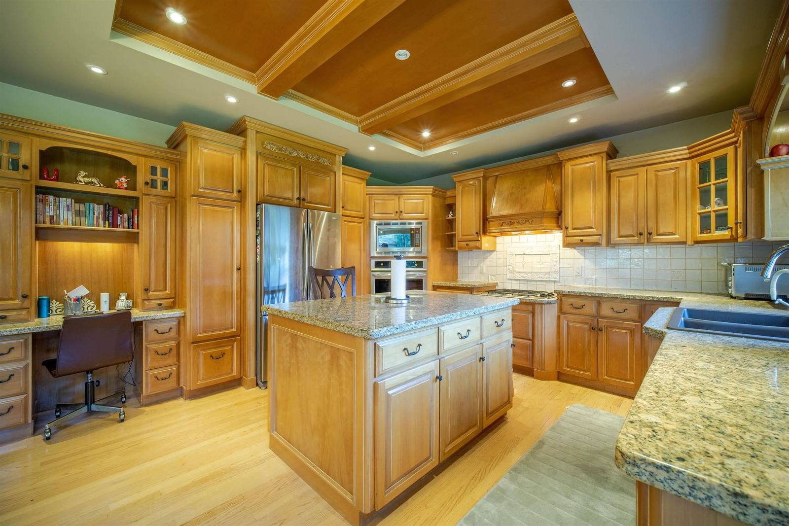 Listing Image 10