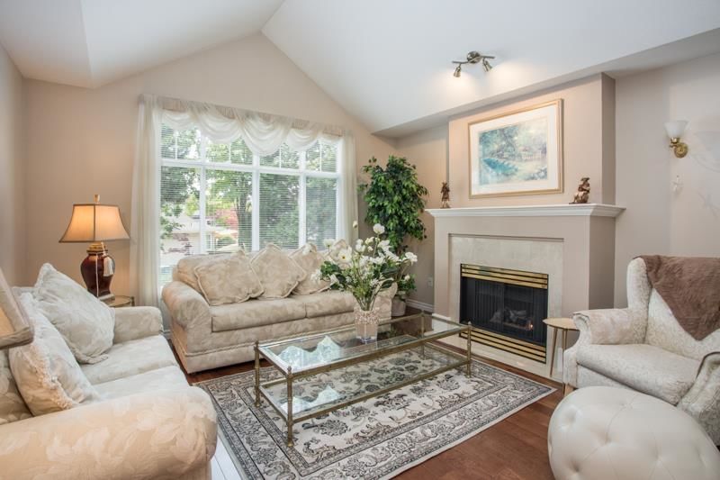 36 - 14877 33 Avenue, Surrey, V4P 3A3 | Image 2