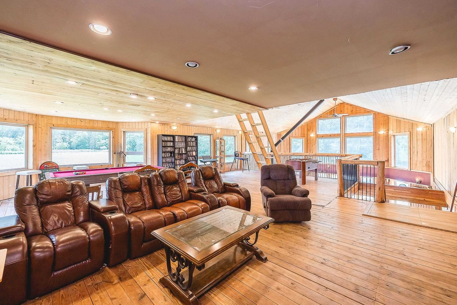 Listing Image 21