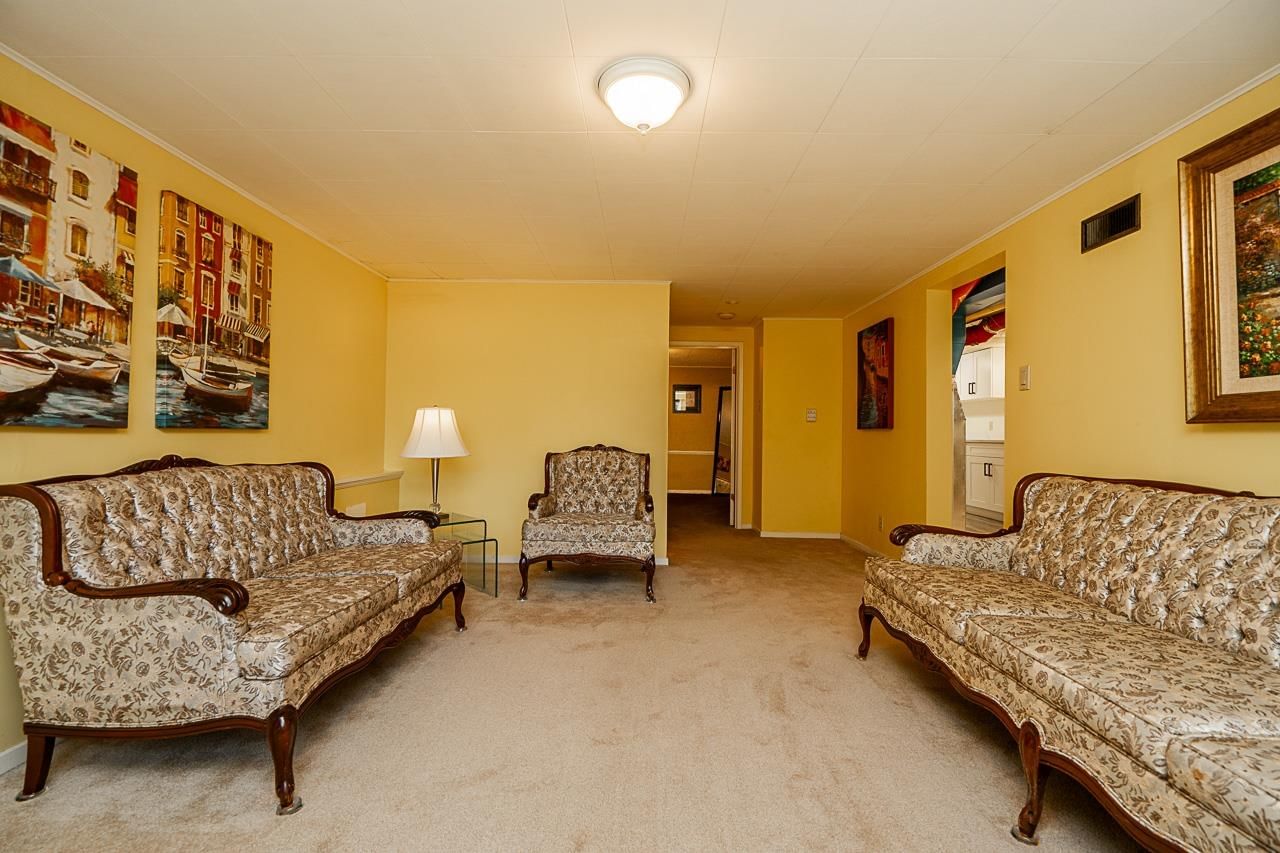Listing Image 28