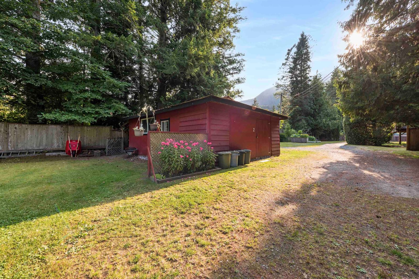 Listing Image 38