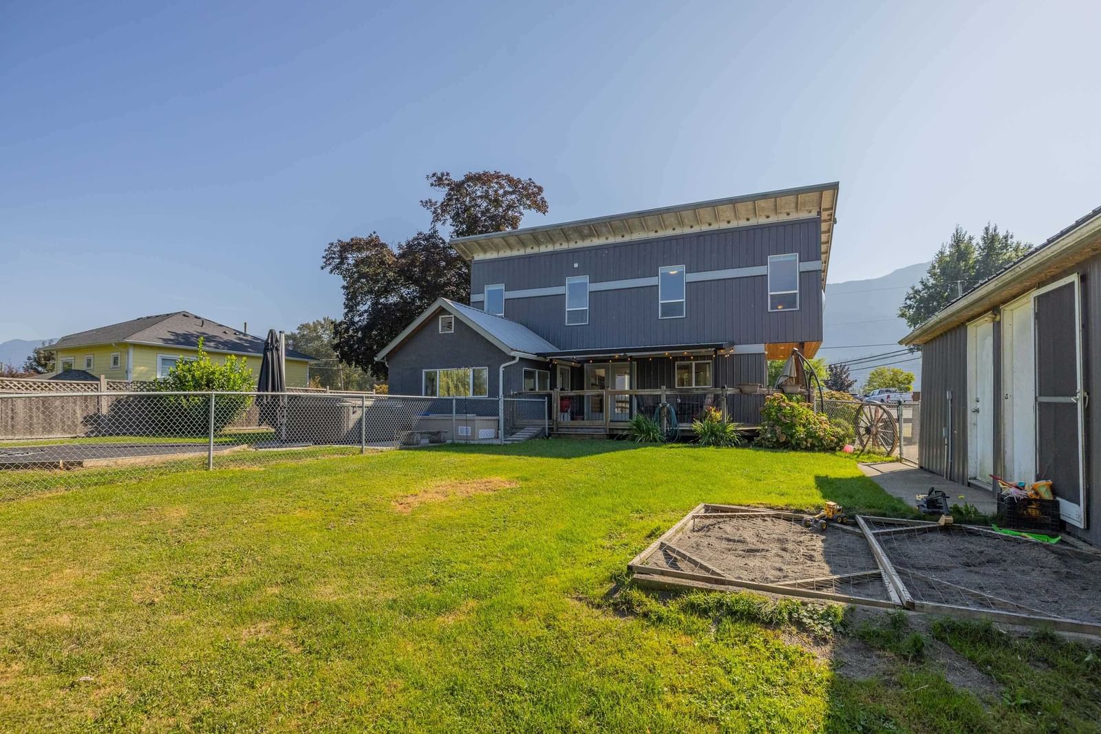 Listing Image 31