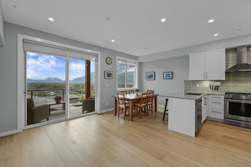 5 - 41365 Skyridge Place, Squamish, V8B 0Y6 | Image 3