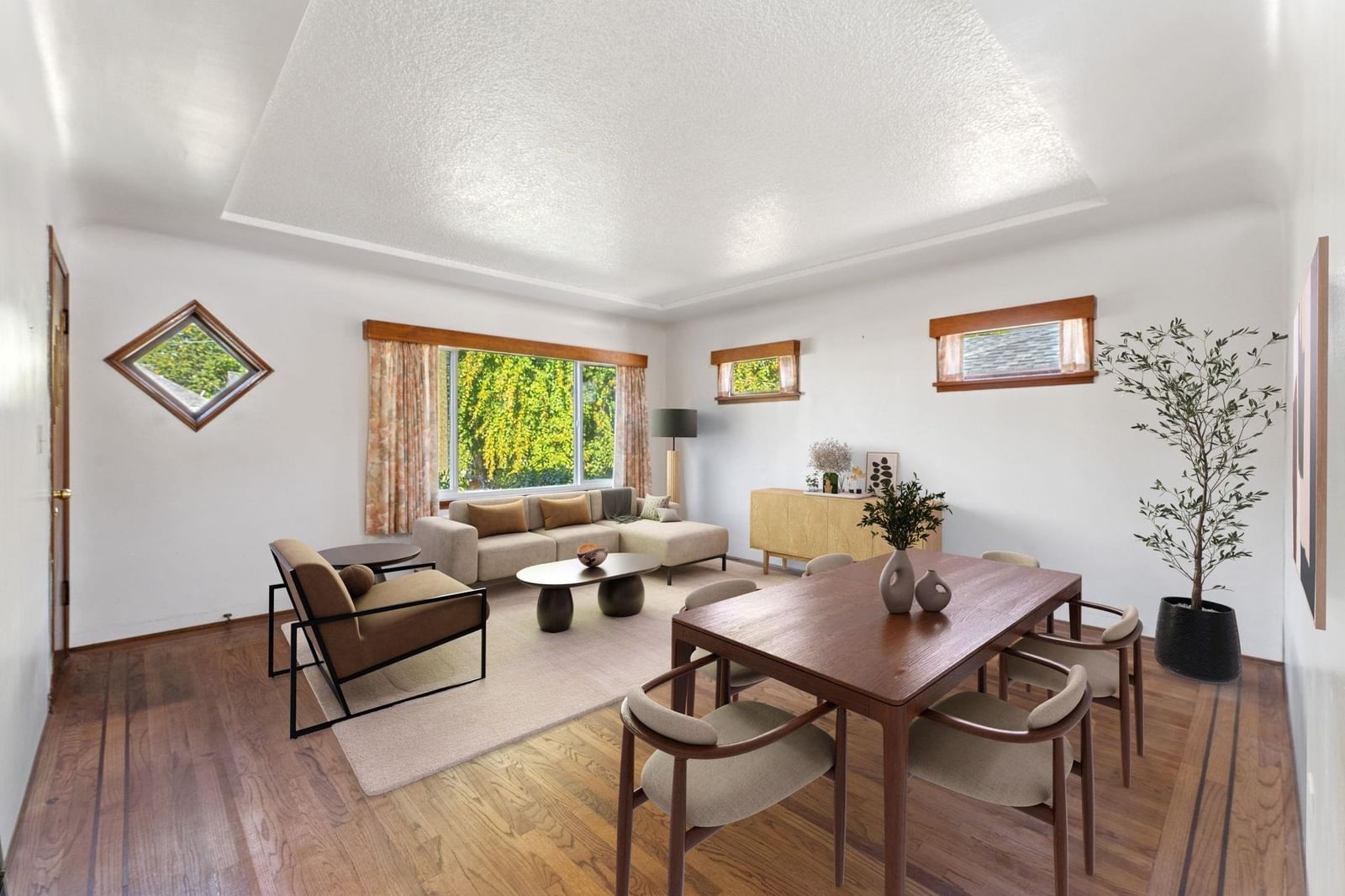 Listing Image 9