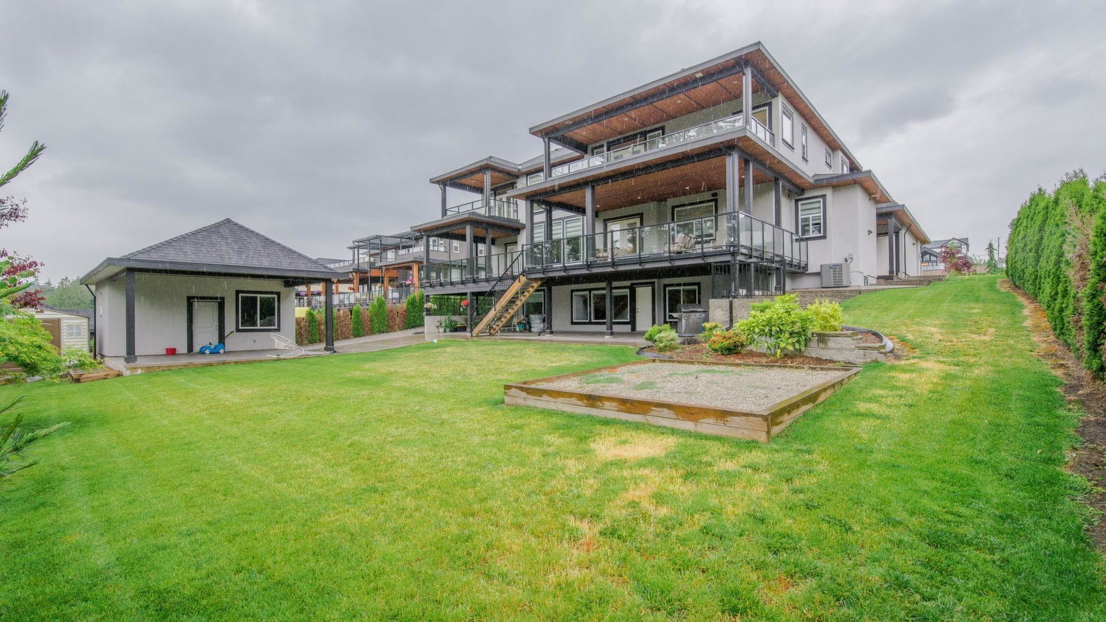 Listing Image 22