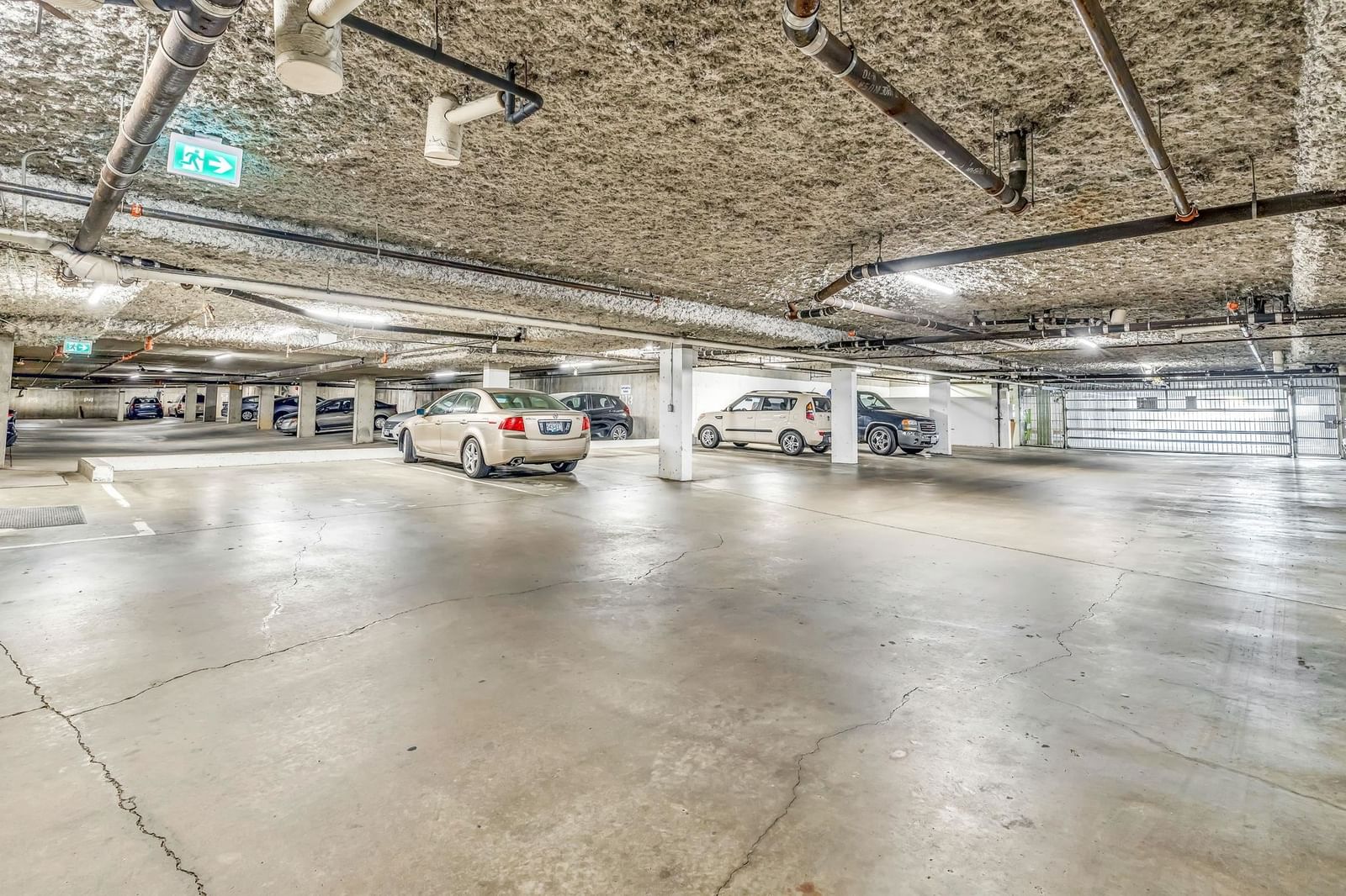 Listing Image 21