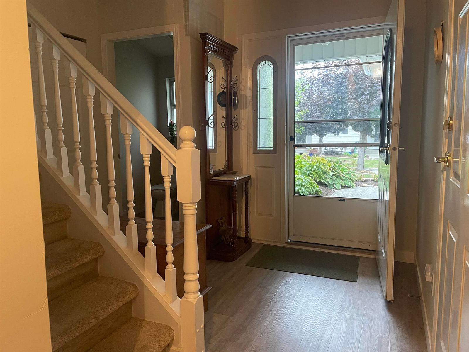 Listing Image 17