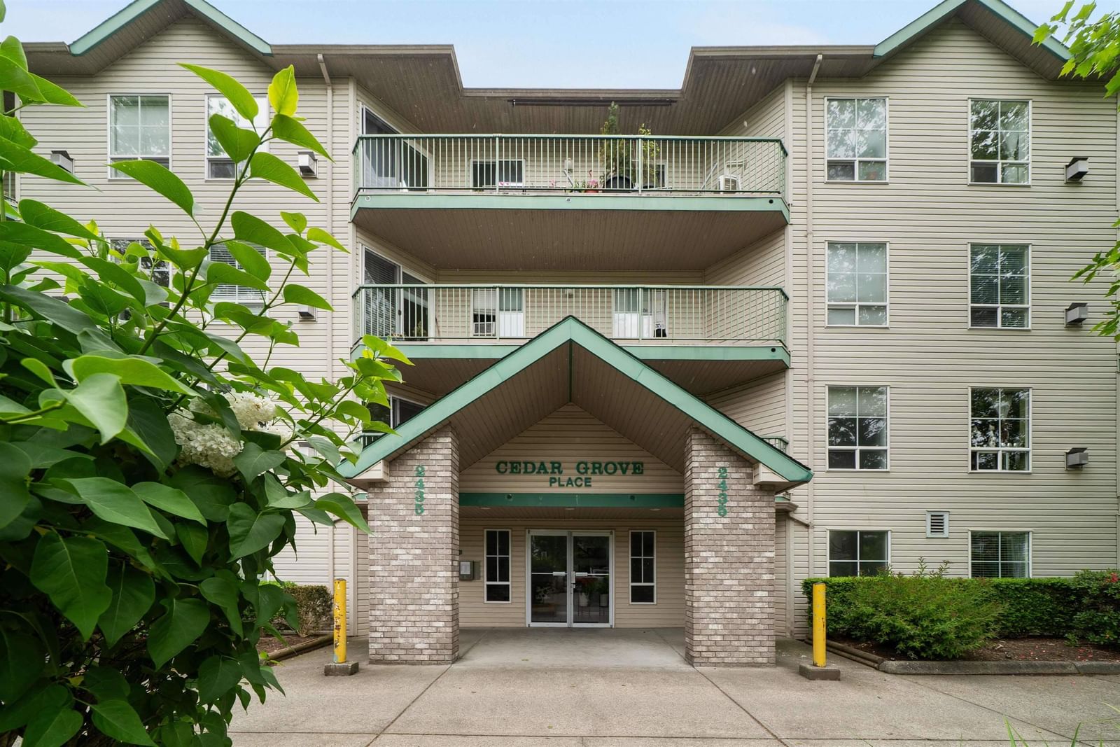 Listing Image 1
