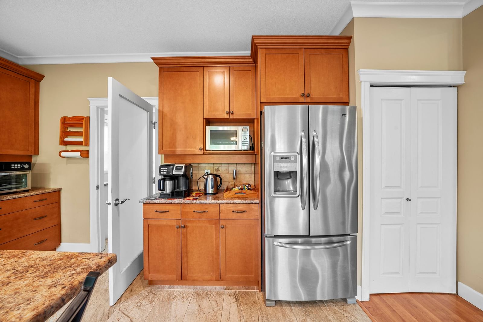 Listing Image 18