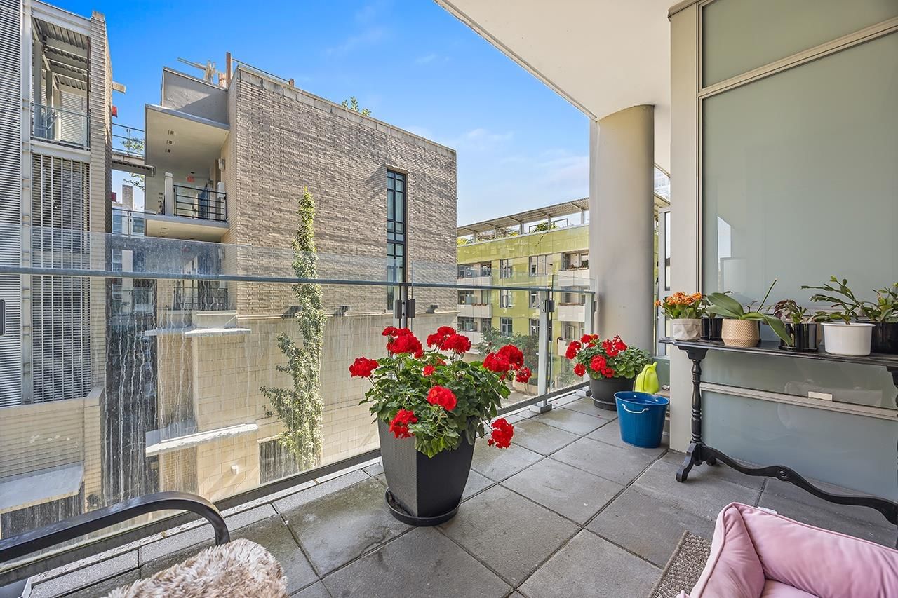 Listing Image 15