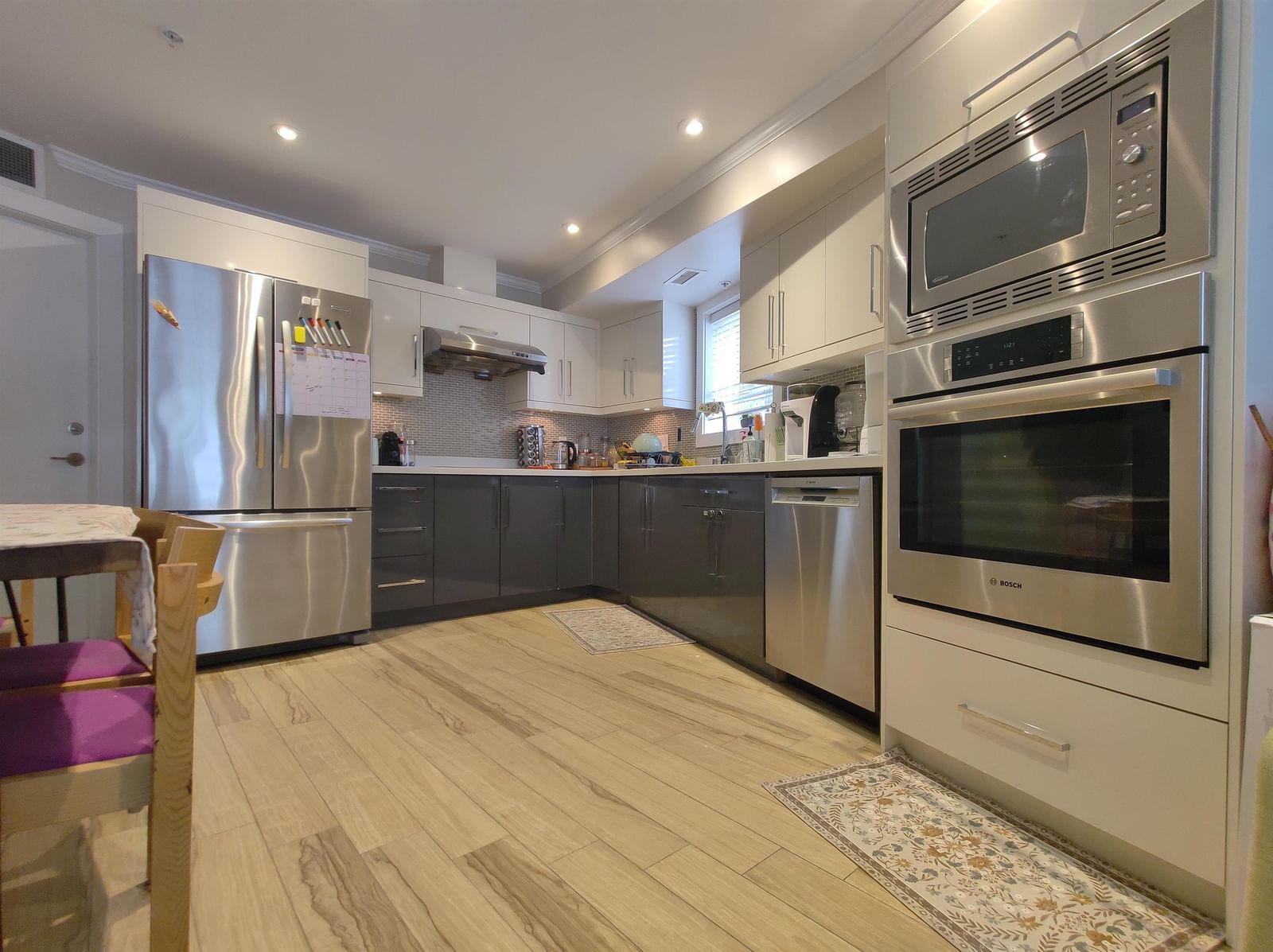 Listing Image 8