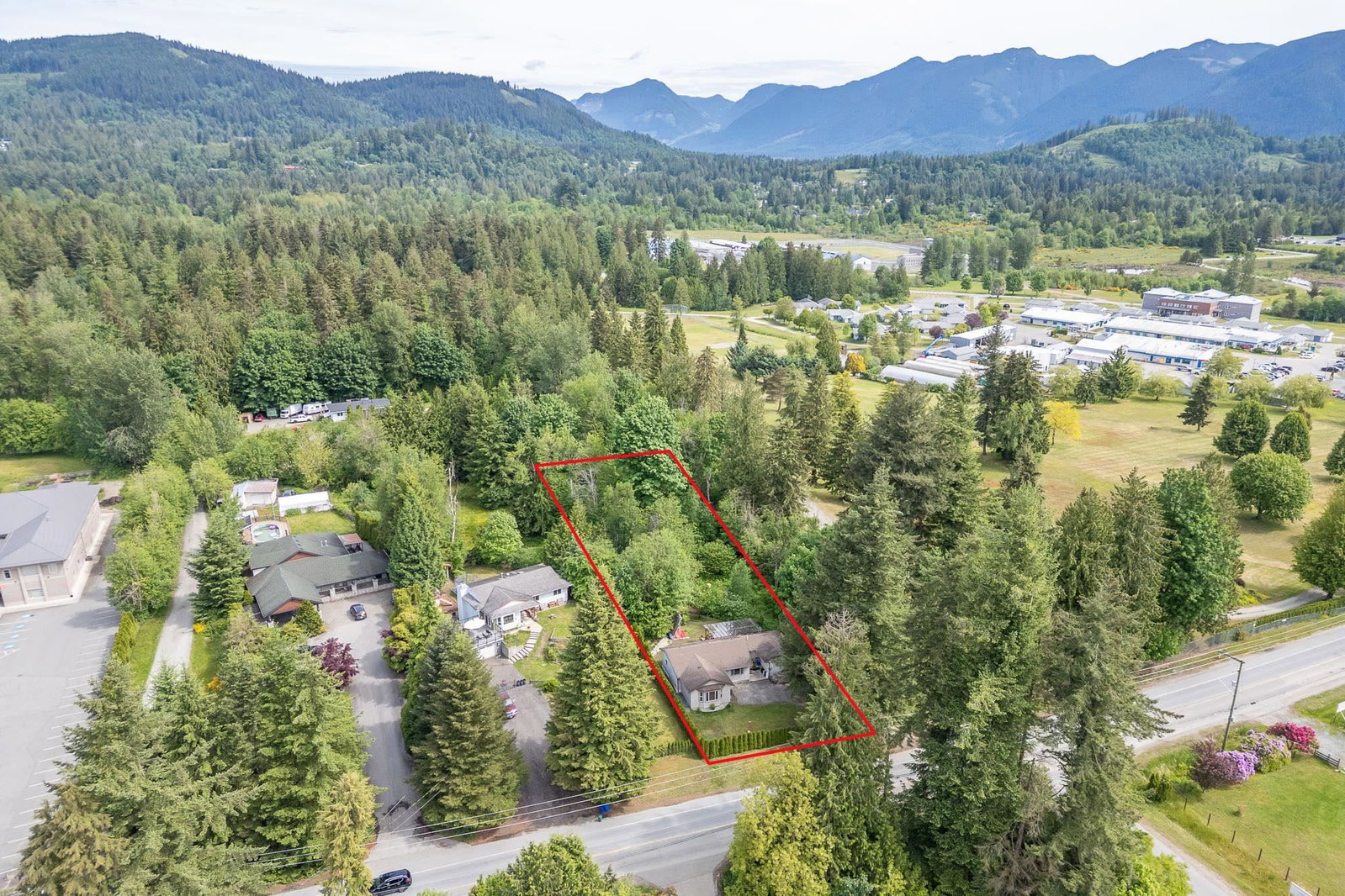 Listing Image 3