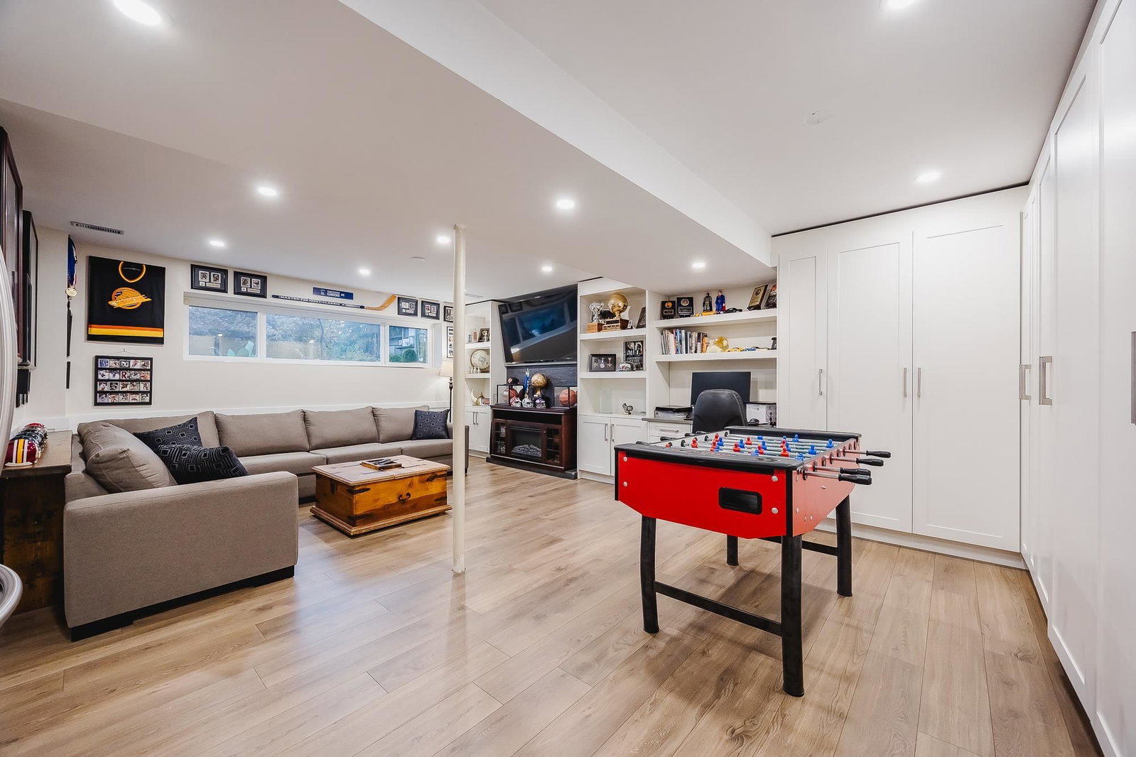Listing Image 19