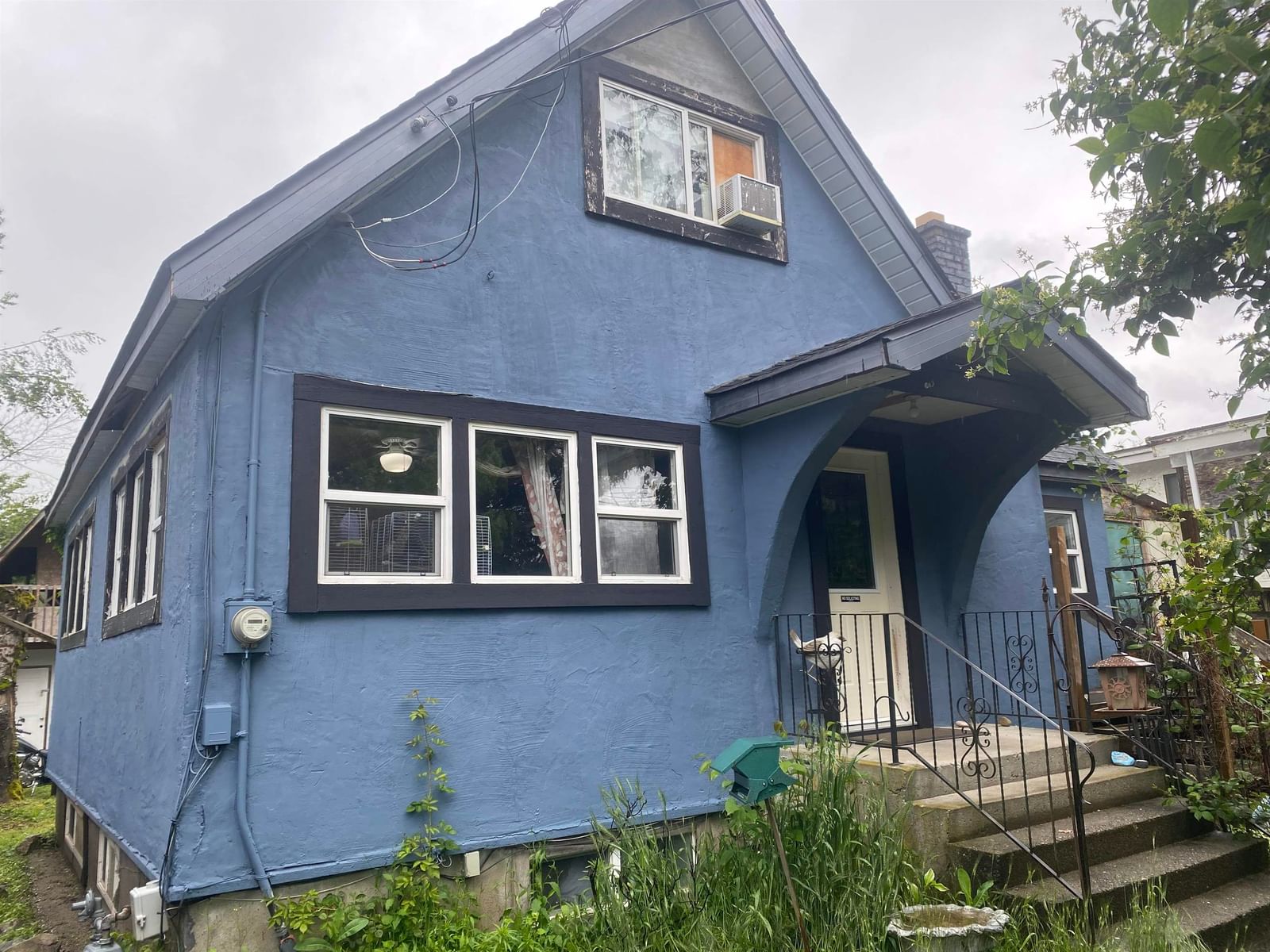 Listing Image 12