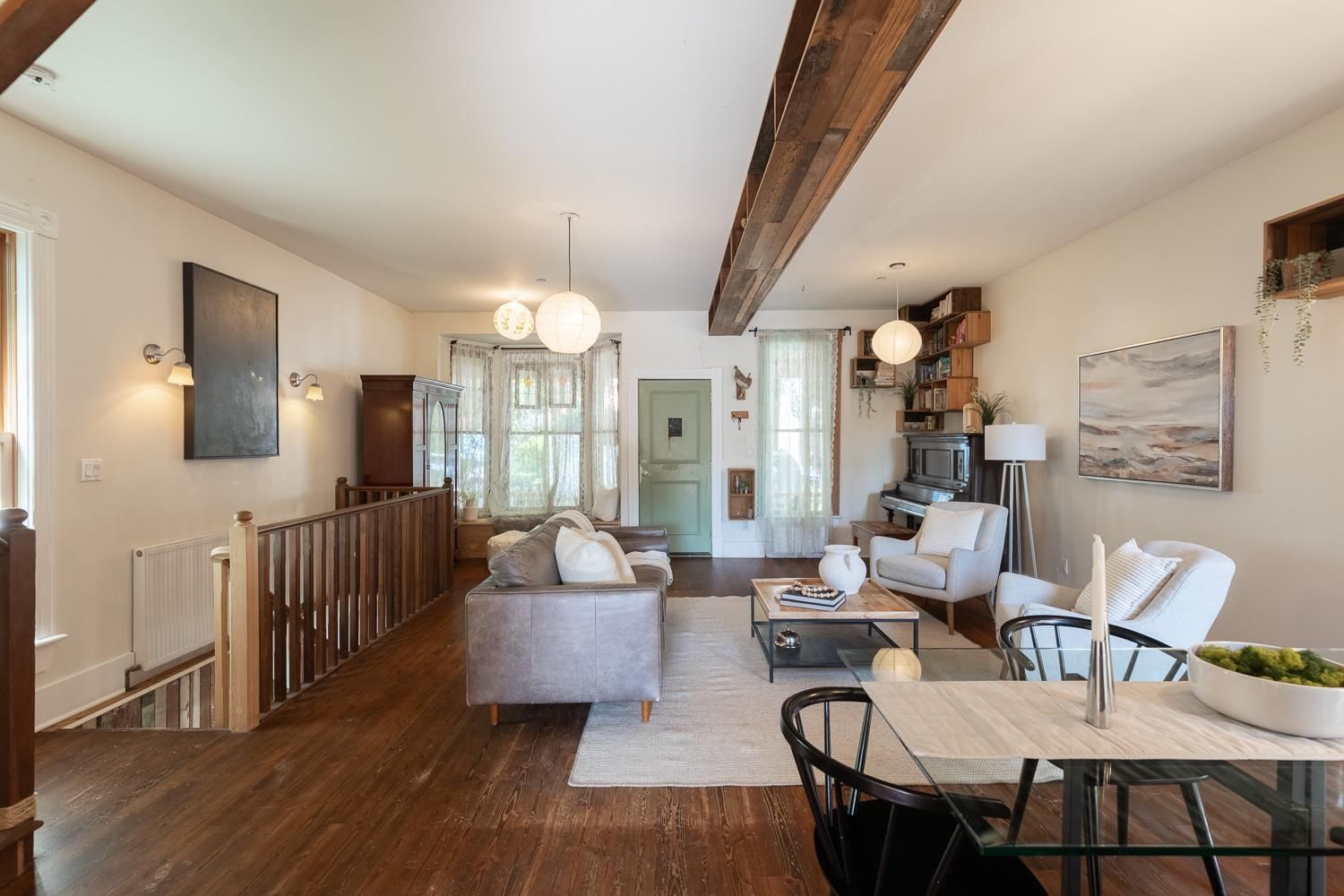 Listing Image 11