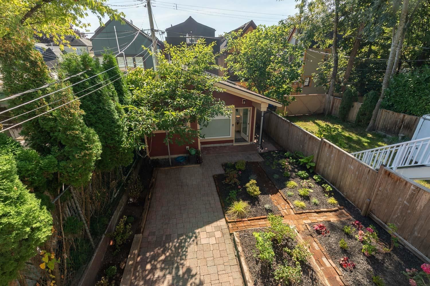 Listing Image 21
