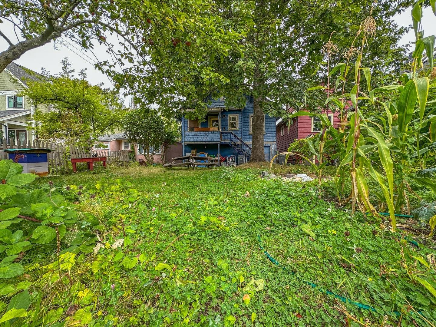 Listing Image 21