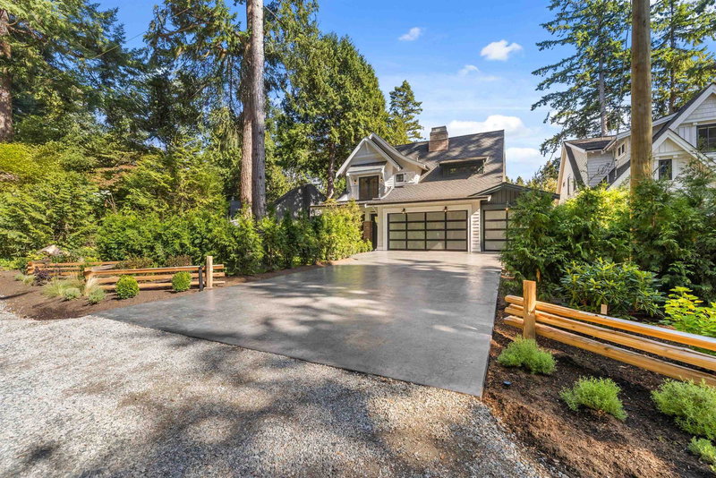 2422 Christopherson Road, Surrey, V4A 5W2 | Image 2