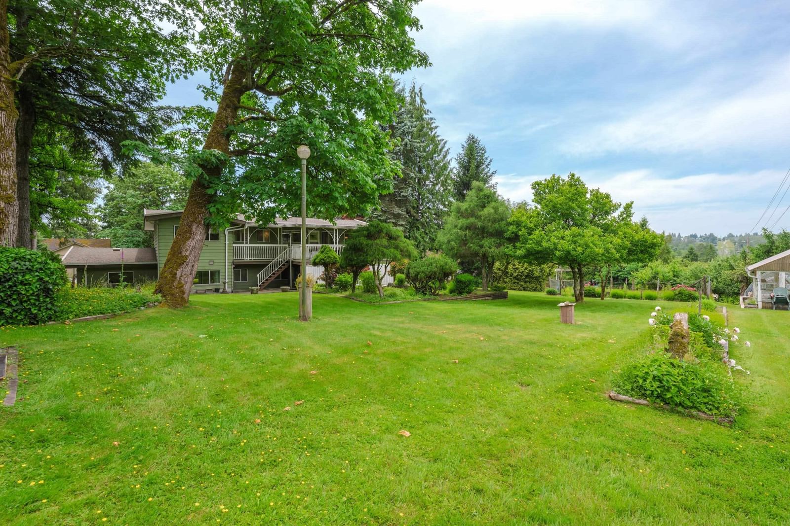 Listing Image 27