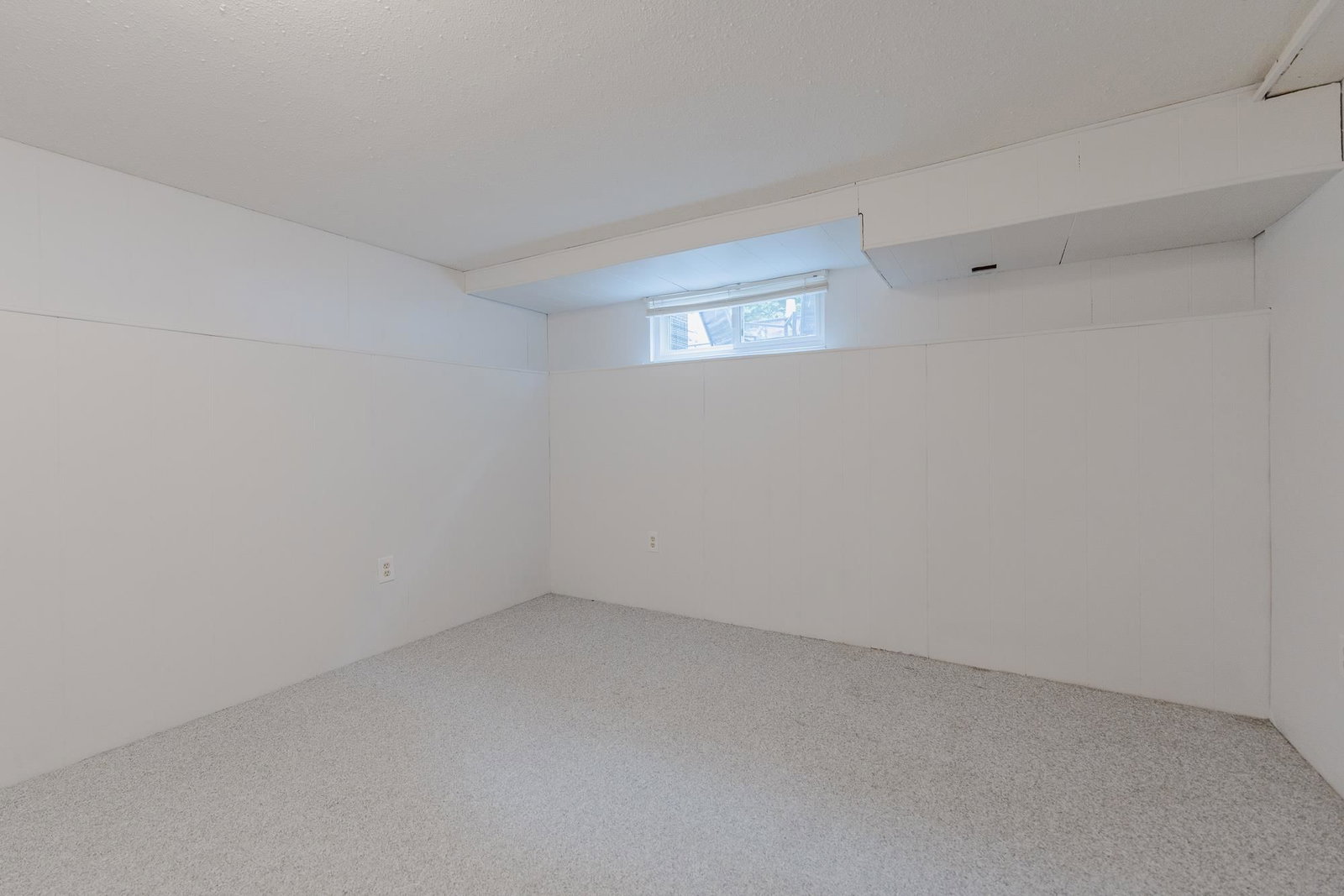 Listing Image 30
