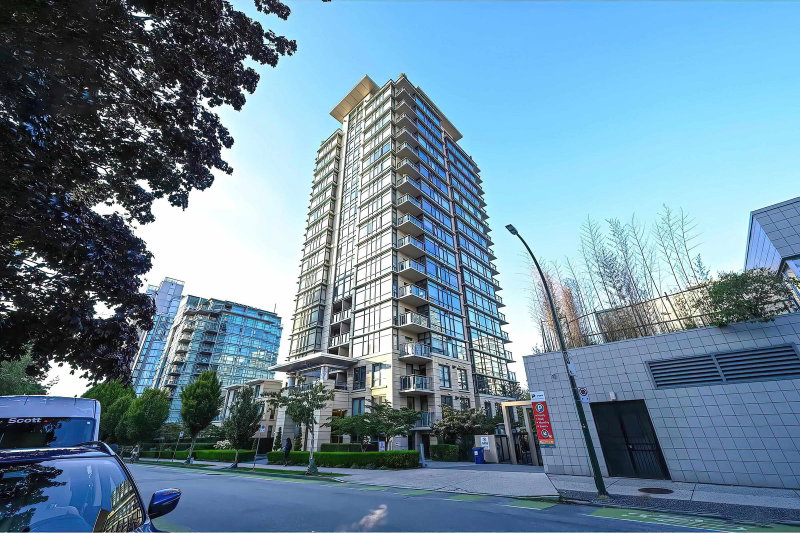 301 - 1863 Alberni Street