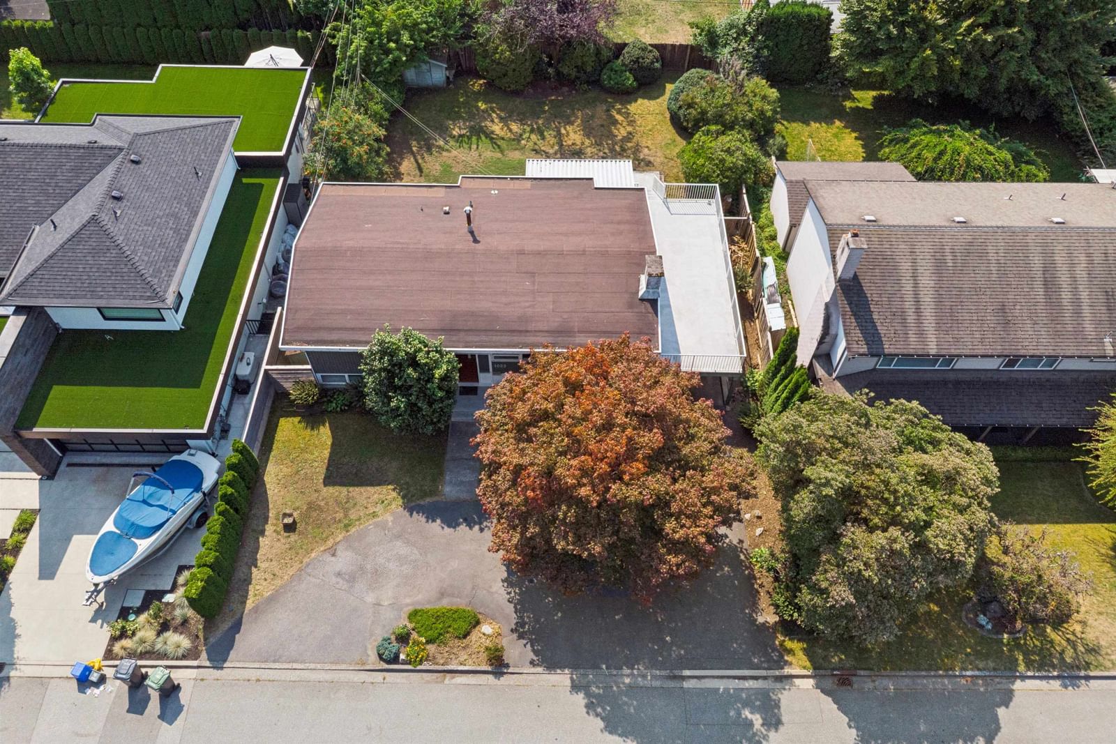 Listing Image 17