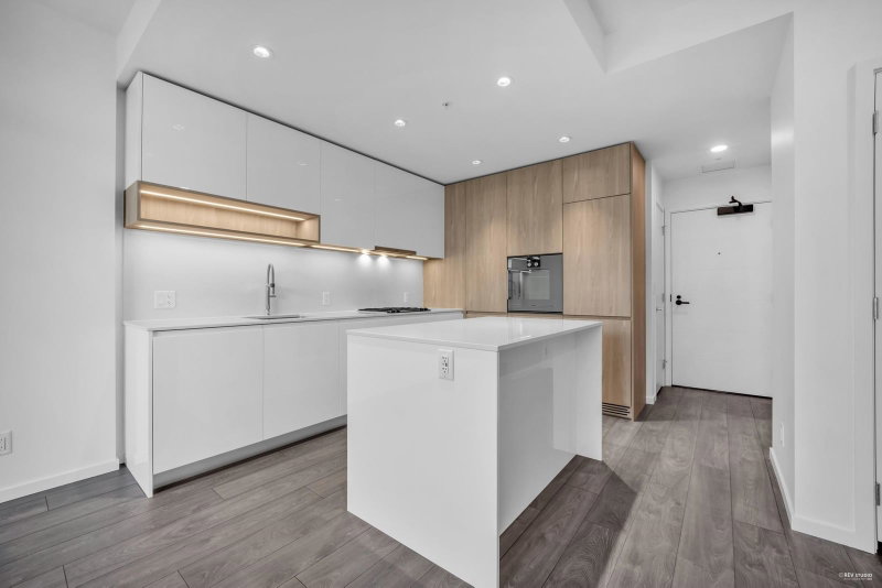 1108 - 6500 Minoru Boulevard