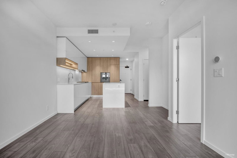 1108 - 6500 Minoru Boulevard