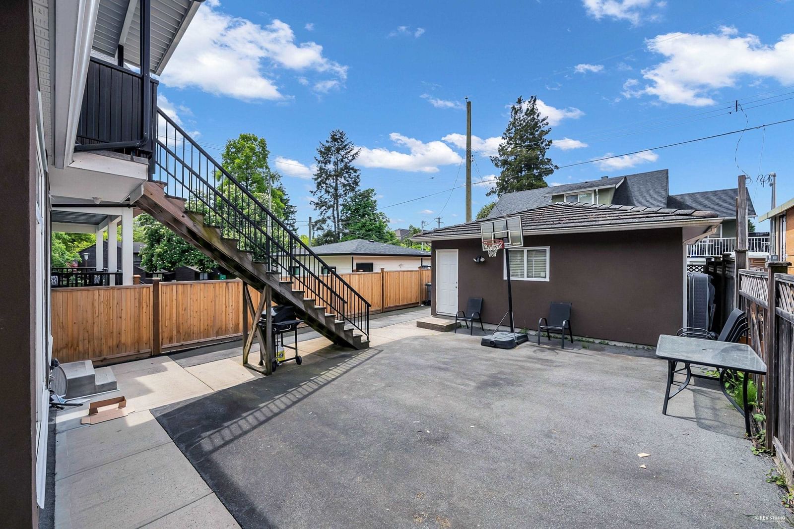 Listing Image 20