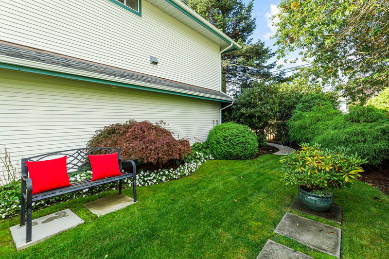 402 - 7500 Columbia Street, Mission, V2V 4C1 | Image 2