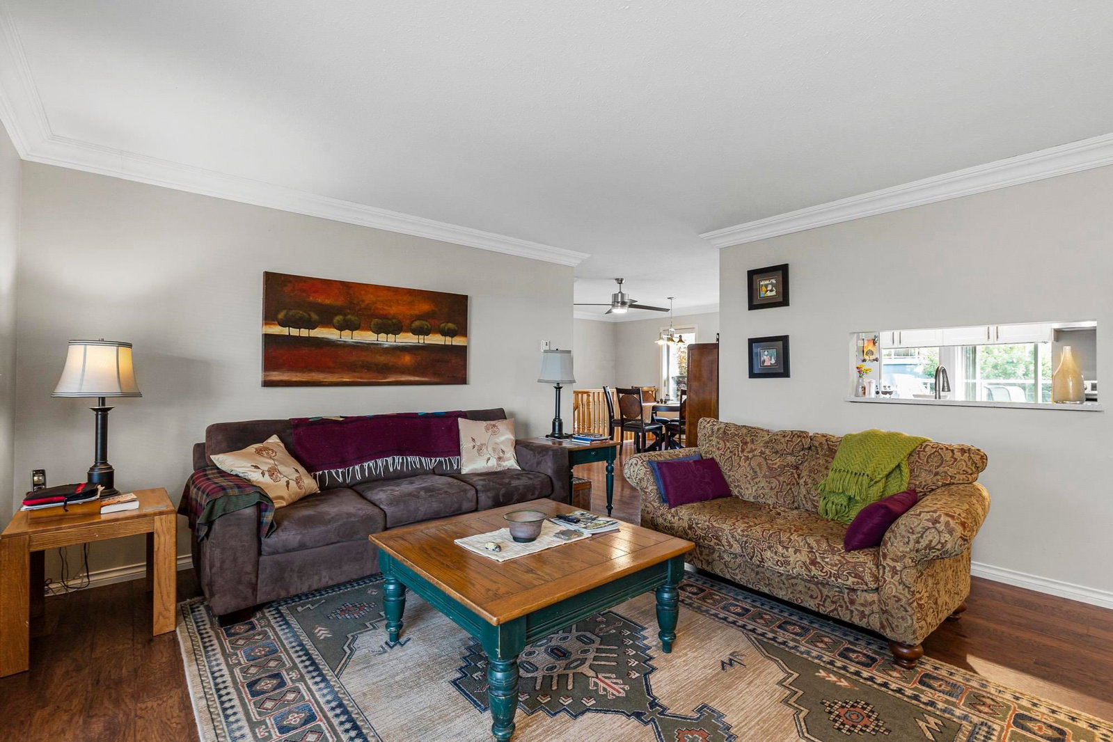 Listing Image 6