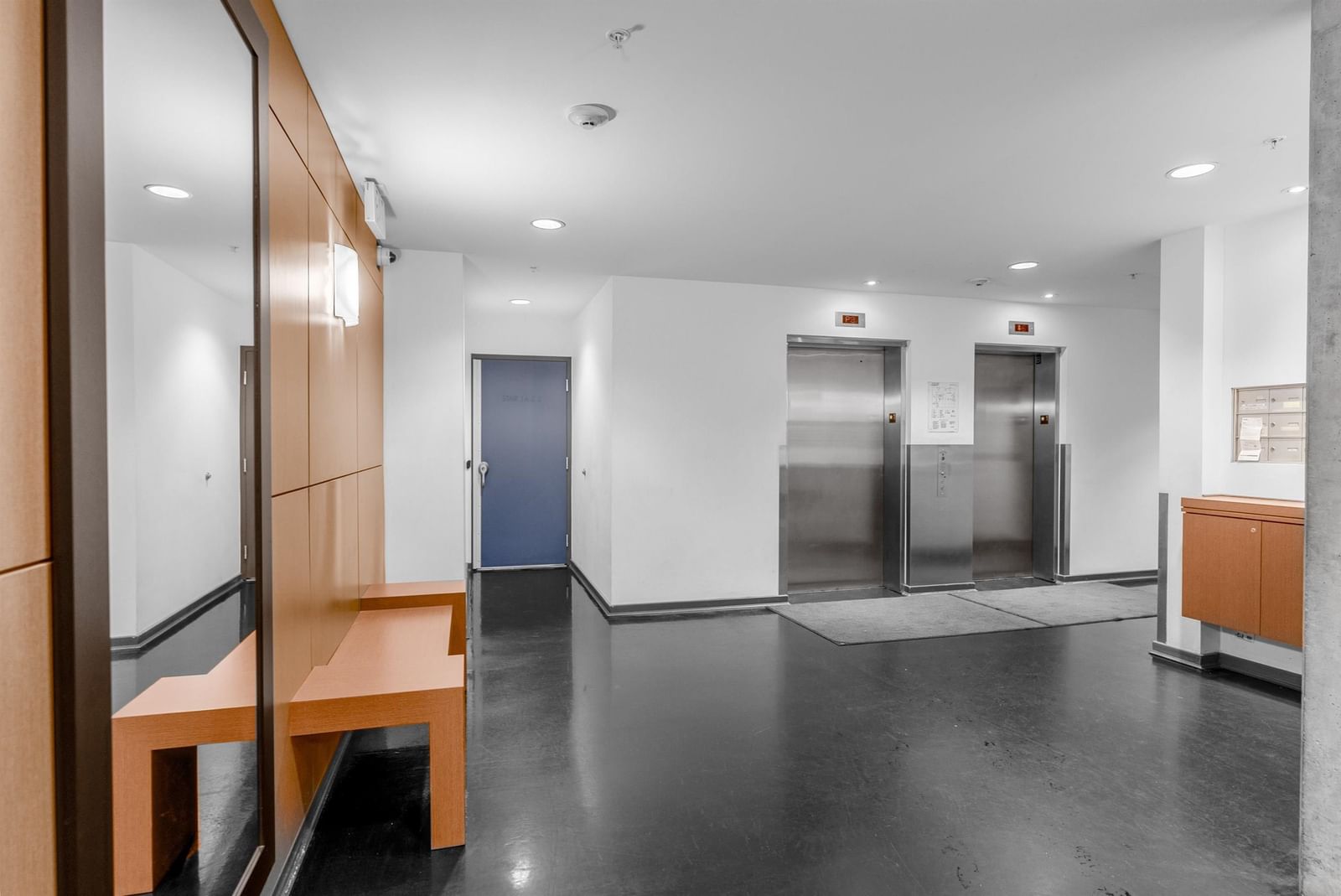 Listing Image 18