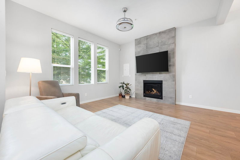 24375 112 Avenue, Maple Ridge, V2W 0H4 | Image 2