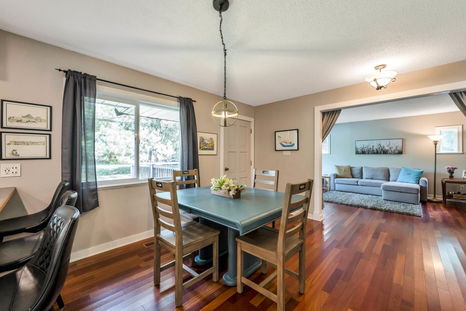 Listing Image 15