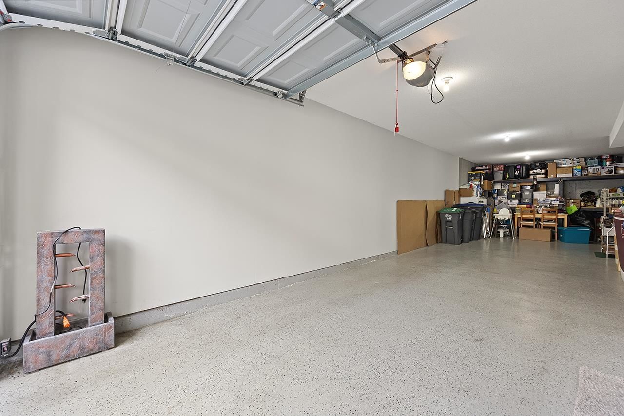 Listing Image 26