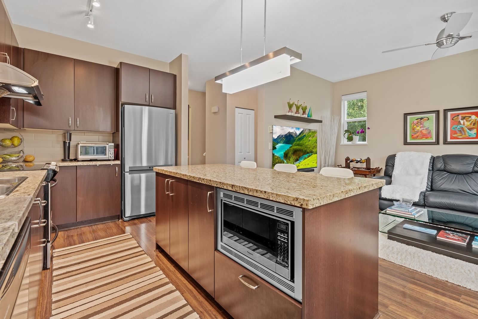Listing Image 18