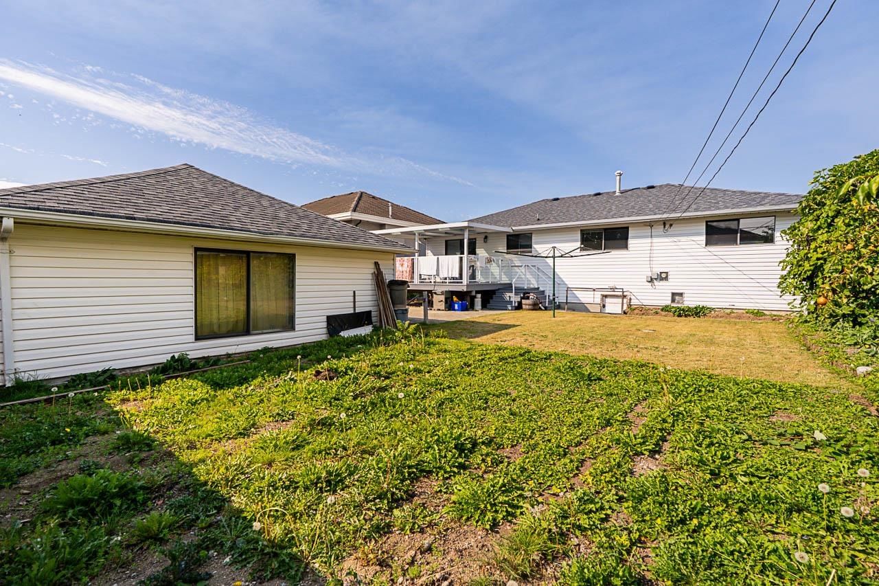 Listing Image 32