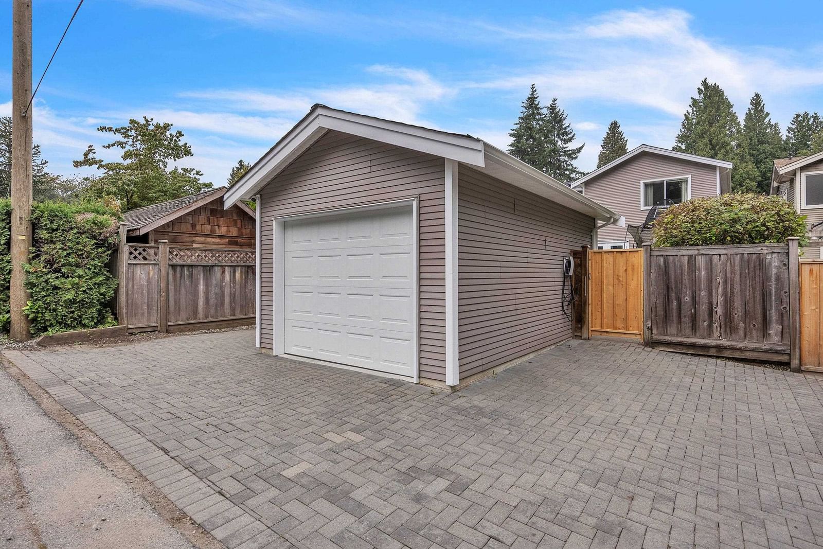 Listing Image 39
